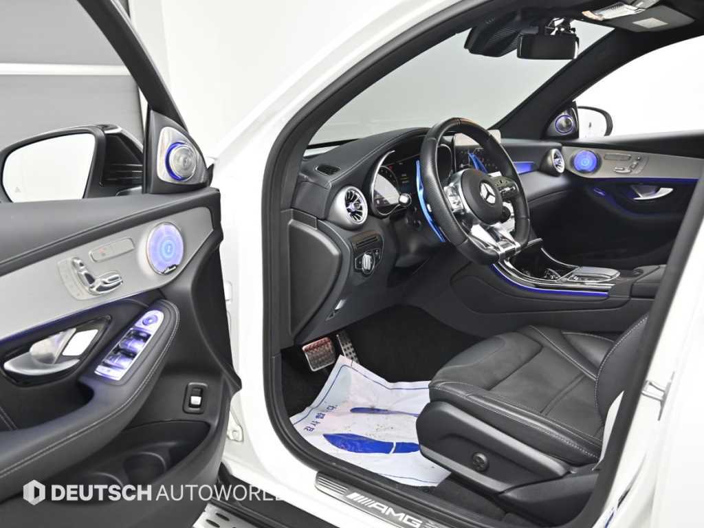 Mercedes Benz GLC Class - Vista 11