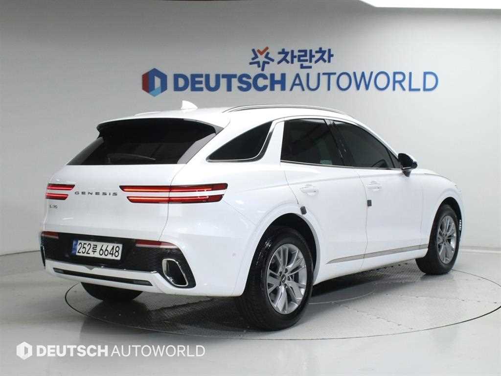 Genesis GV70 - Vista 2