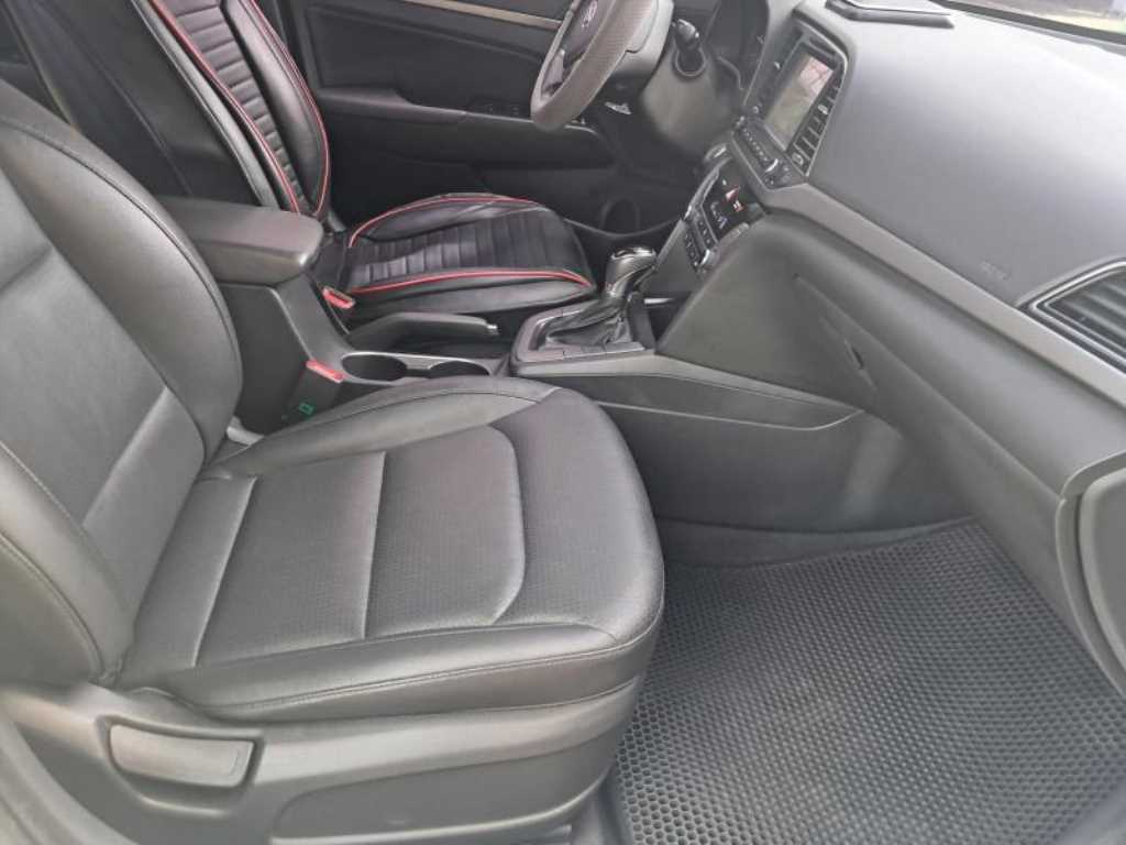 HYUNDAI Avante 2016 Blanco - Importación desde Corea - HF Imports Iquique - Foto 16
