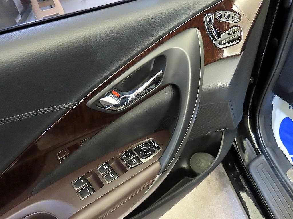 HYUNDAI Grandeur 2014 Negro - Importación desde Corea - HF Imports Iquique - Foto 13