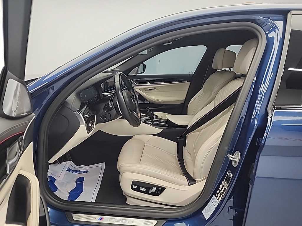 BMW 5 Series - Vista 11