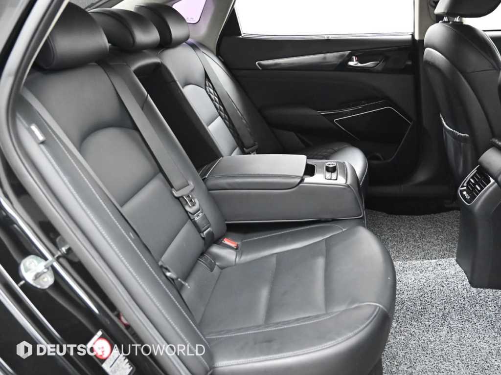 KIA K7 - Vista 12