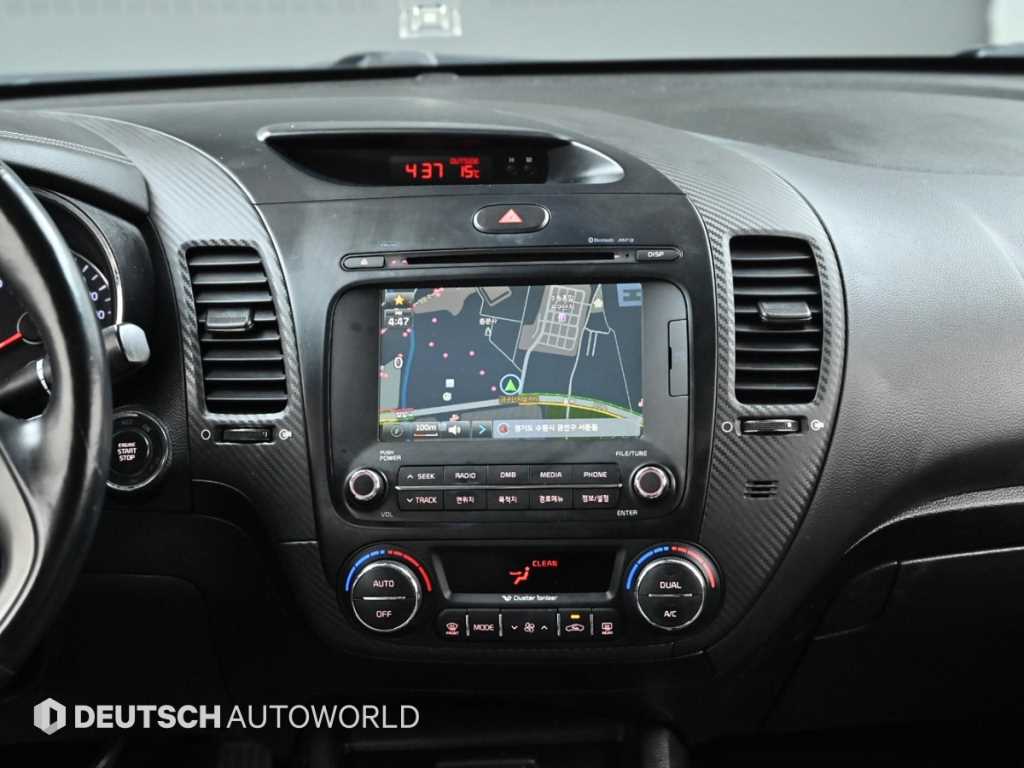 KIA K3 2014 Blanco - Importación desde Corea - HF Imports Iquique - Foto 15