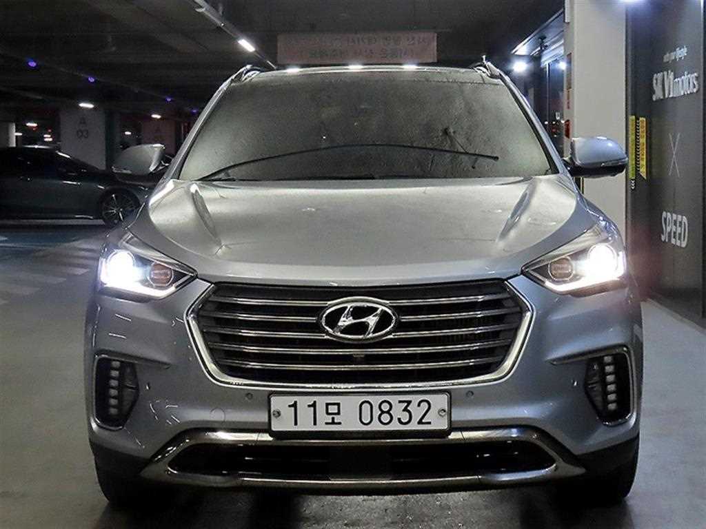 HYUNDAI Maxcruz - Vista 3