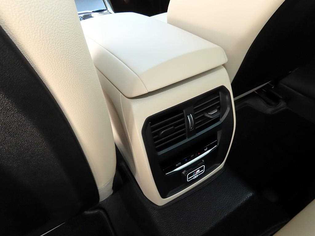 BMW 3 series 2024 Gris - Importación desde Corea - HF Imports Iquique - Foto 16