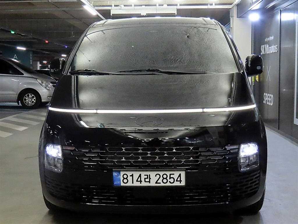 HYUNDAI Staria - Vista 2