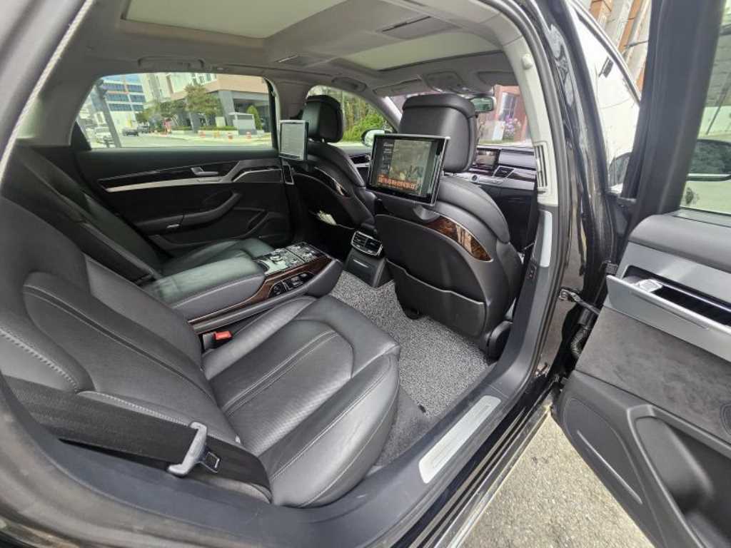Audi A8 - Vista 10
