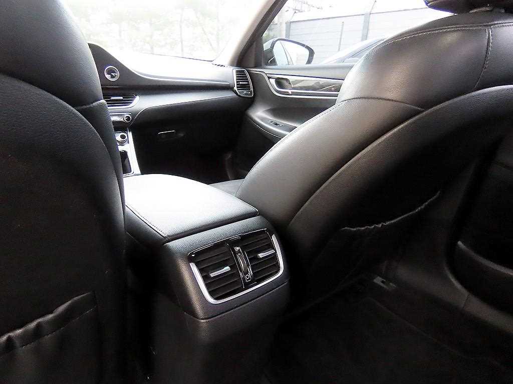 HYUNDAI Grandeur 2018 Negro - Importación desde Corea - HF Imports Iquique - Foto 18