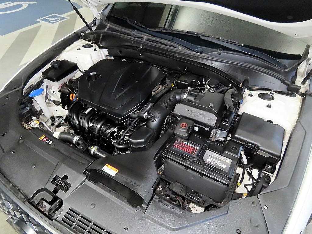 HYUNDAI Grandeur - Vista 4
