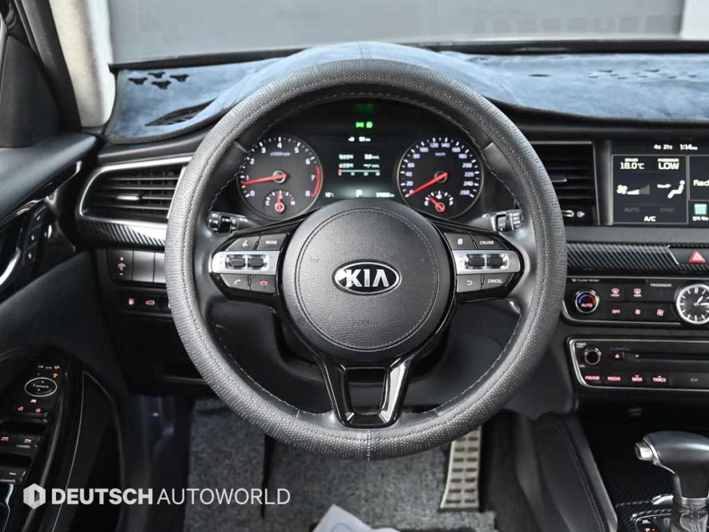KIA K7 2016 Negro - Importación desde Corea - HF Imports Iquique - Foto 13