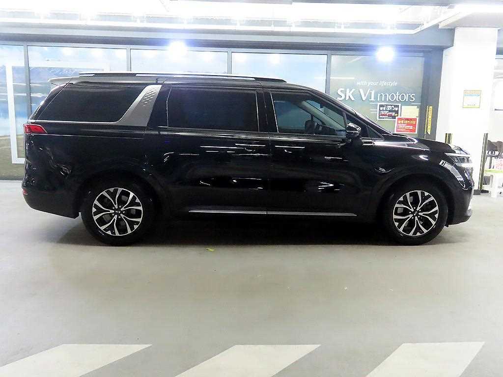 KIA Carnival - Vista 3