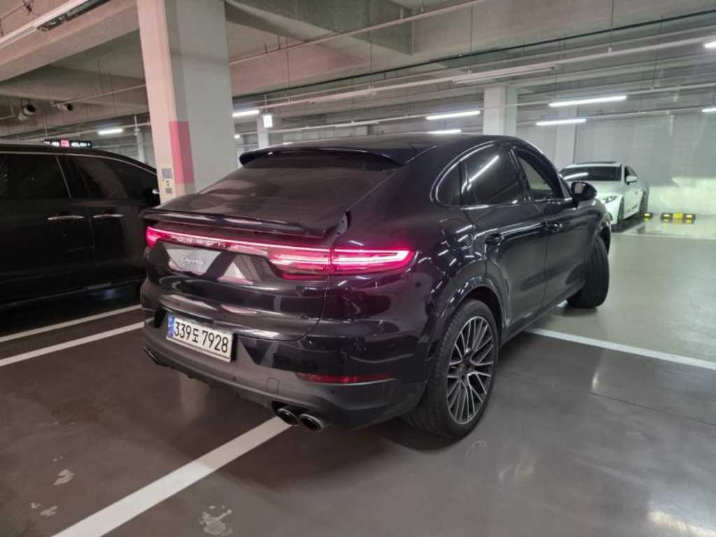 Porsche Cayenne - Vista 4