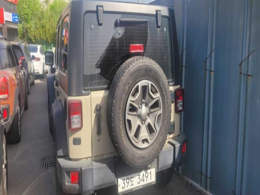 Jeep Wrangler - Vista 6
