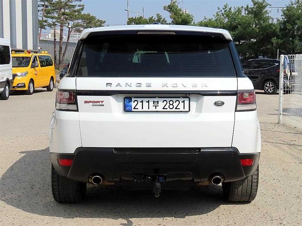 Land Rover Range Rover Sports - Vista 4