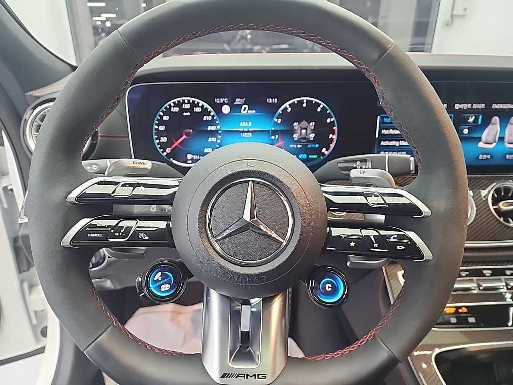 Mercedes Benz CLS Class - Vista 9