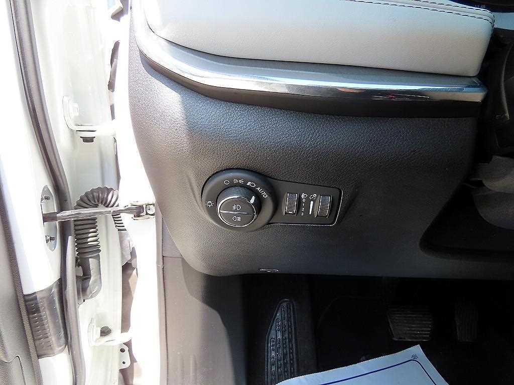 Jeep Compass - Vista 12