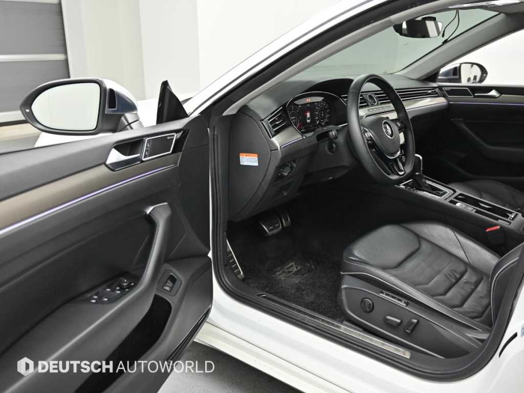 Volkswagen Arteon - Vista 11