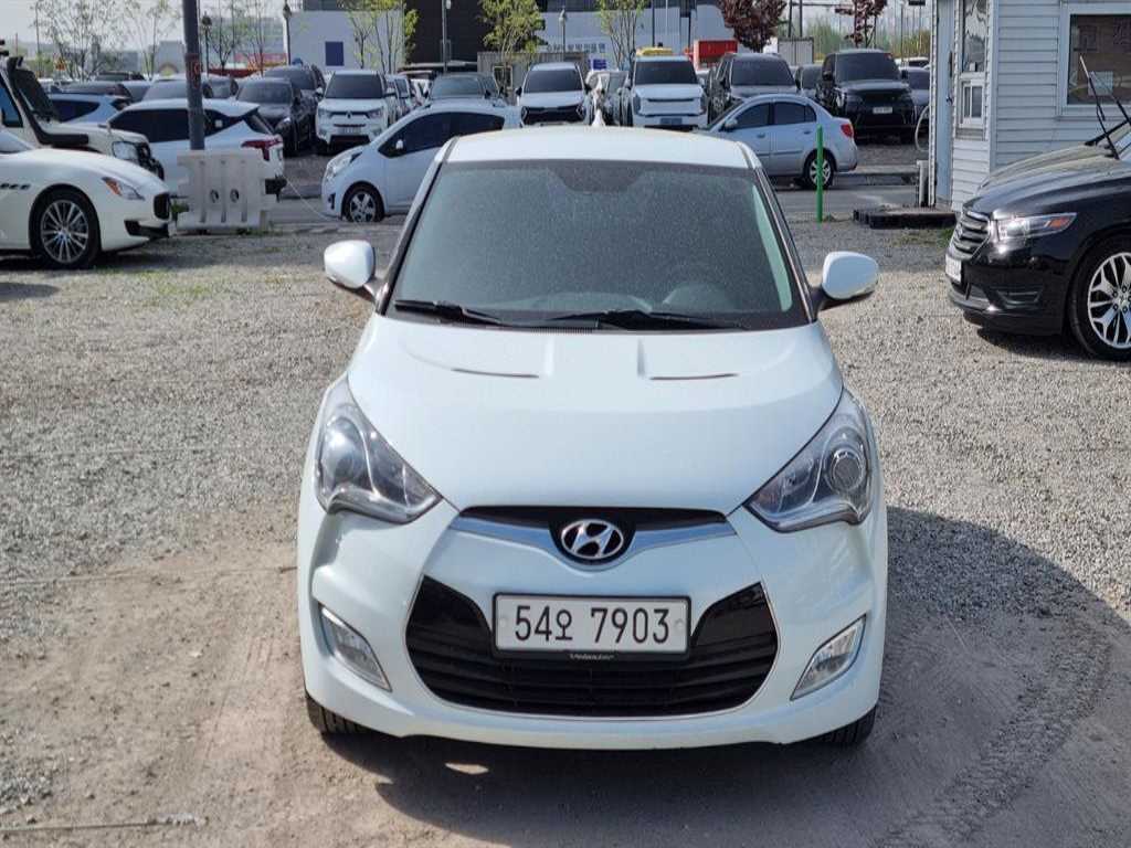 HYUNDAI Veloster - Vista 2