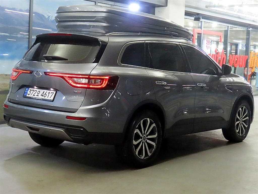 SAMSUNG QM6 - Vista 4