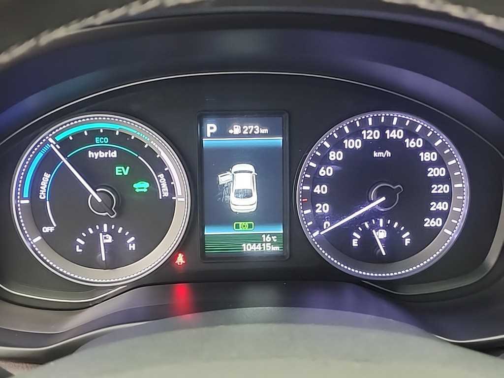 HYUNDAI Grandeur - Vista 6