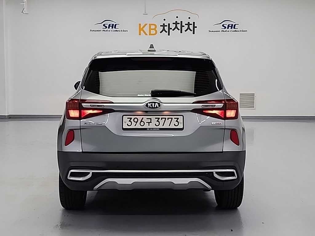 KIA Seltos - Vista 3