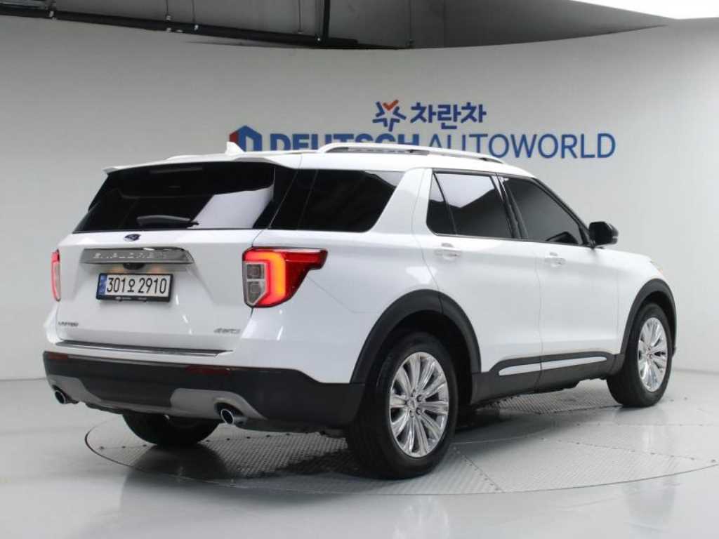 Ford Explorer - Vista 2