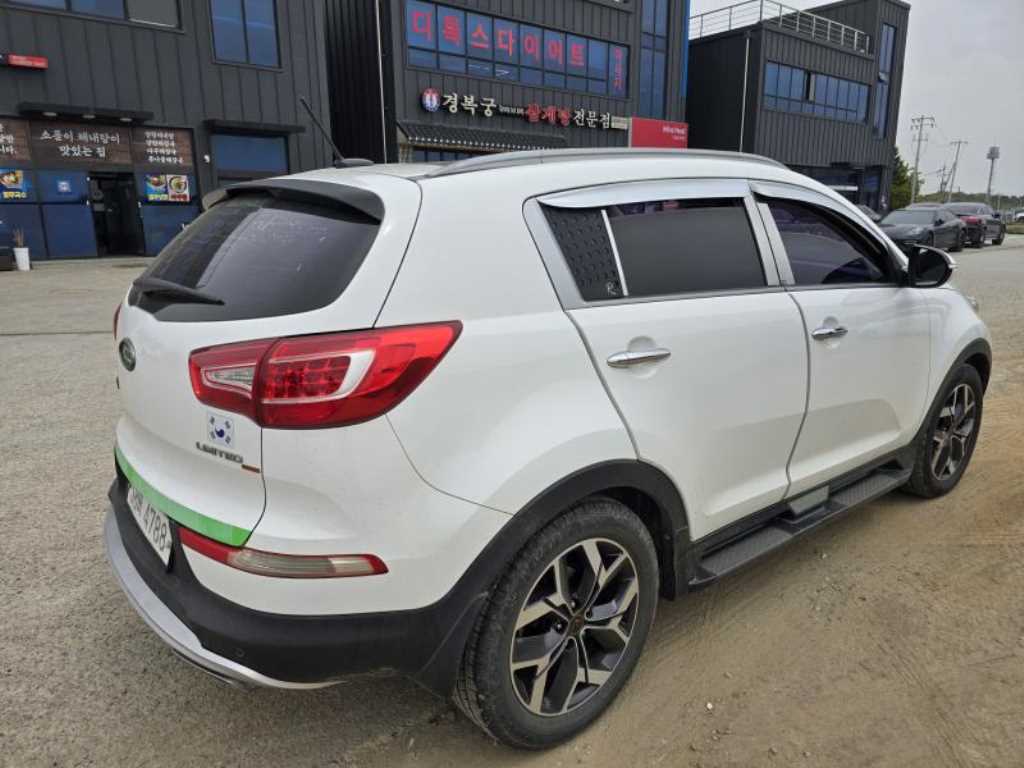 KIA Sportage - Vista 4