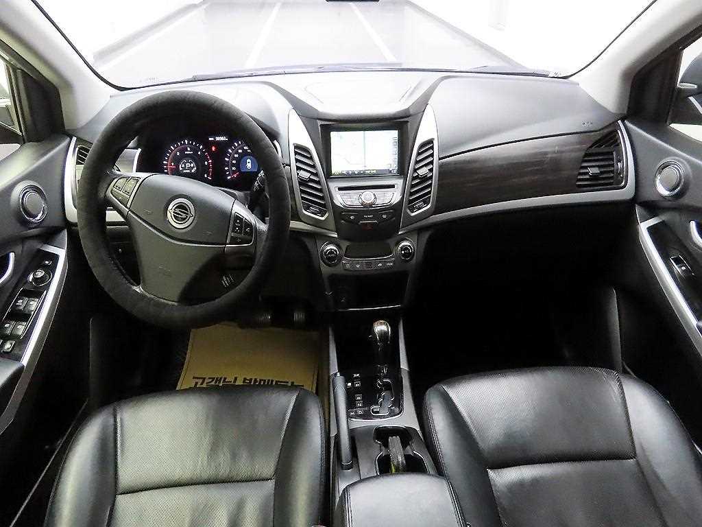 Ssangyong Korando - Vista 8