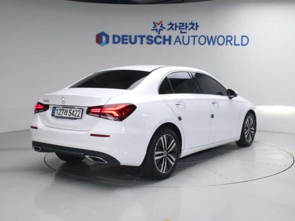 Mercedes Benz A Class - Vista 2