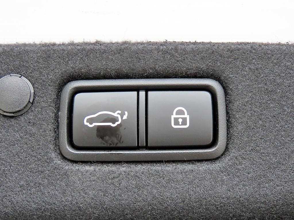 HYUNDAI Grandeur 2022 Blanco - Importación desde Corea - HF Imports Iquique - Foto 17