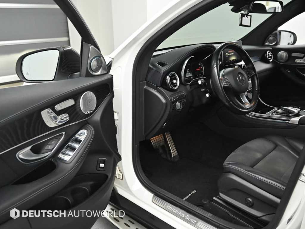 Mercedes Benz GLC Class - Vista 11