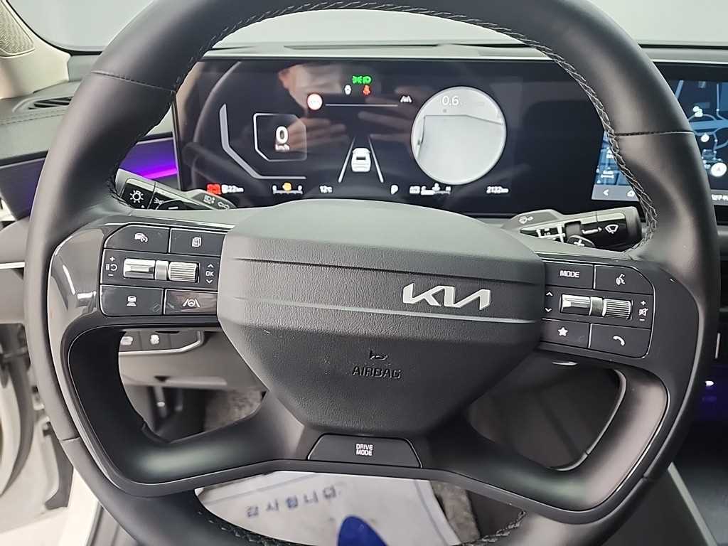 KIA K8 - Vista 9