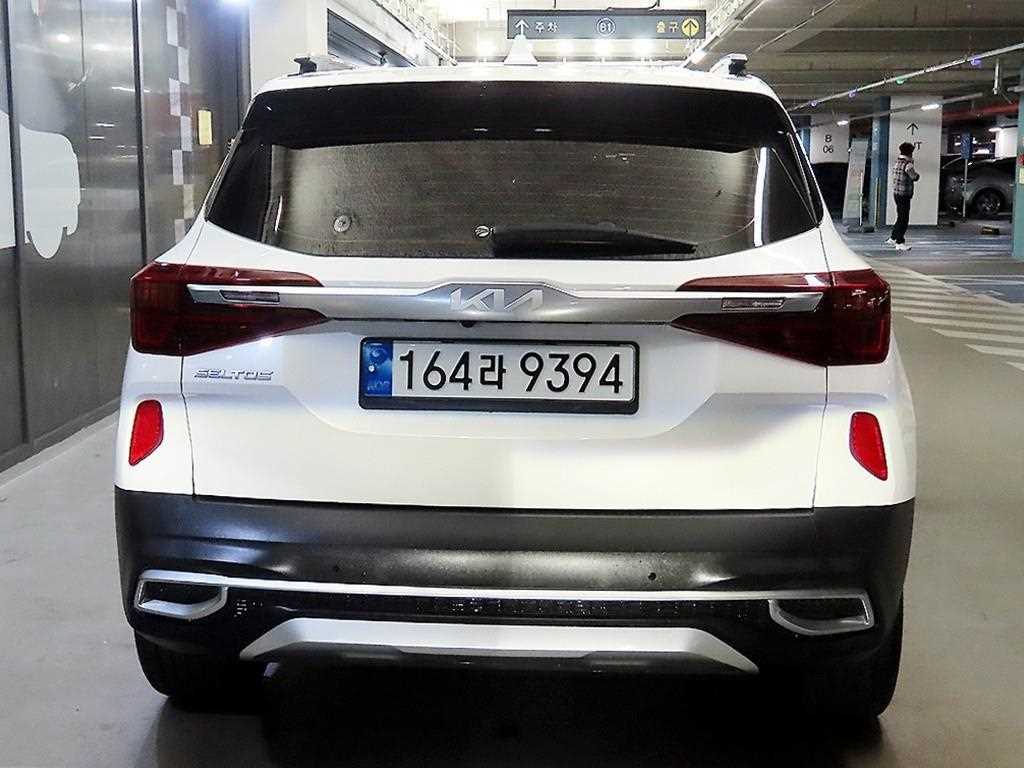 KIA Seltos - Vista 5