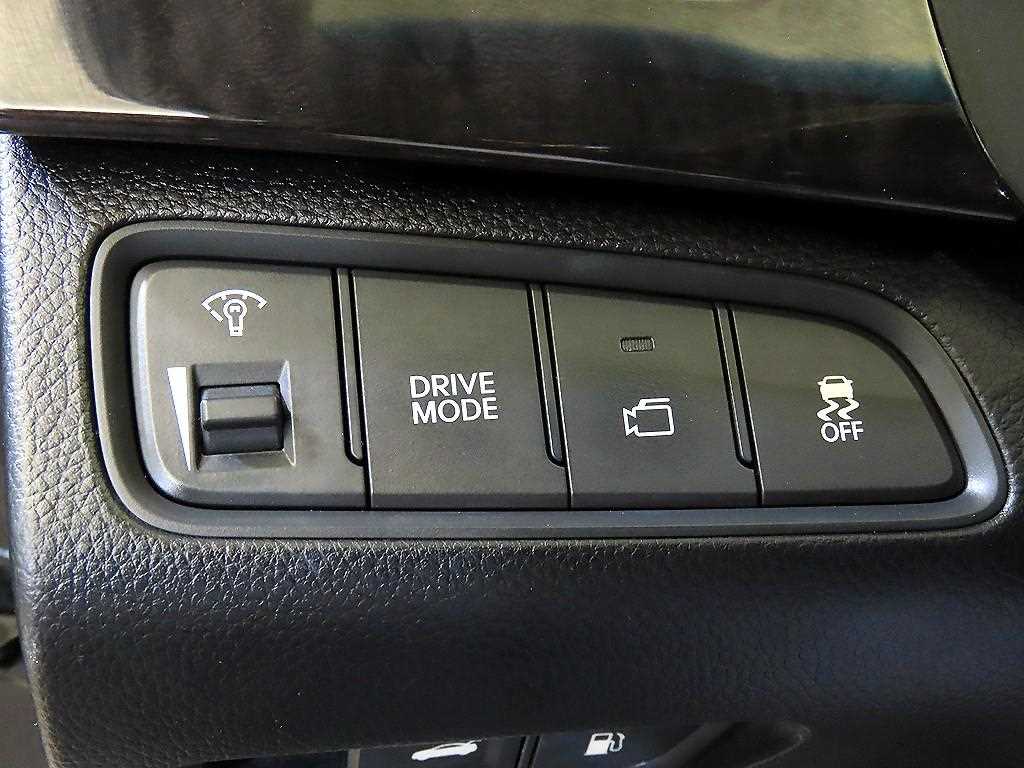 HYUNDAI Grandeur 2013 Negro - Importación desde Corea - HF Imports Iquique - Foto 14