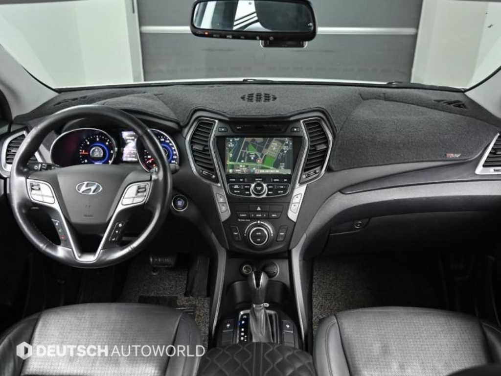 HYUNDAI Santa Fe - Vista 7