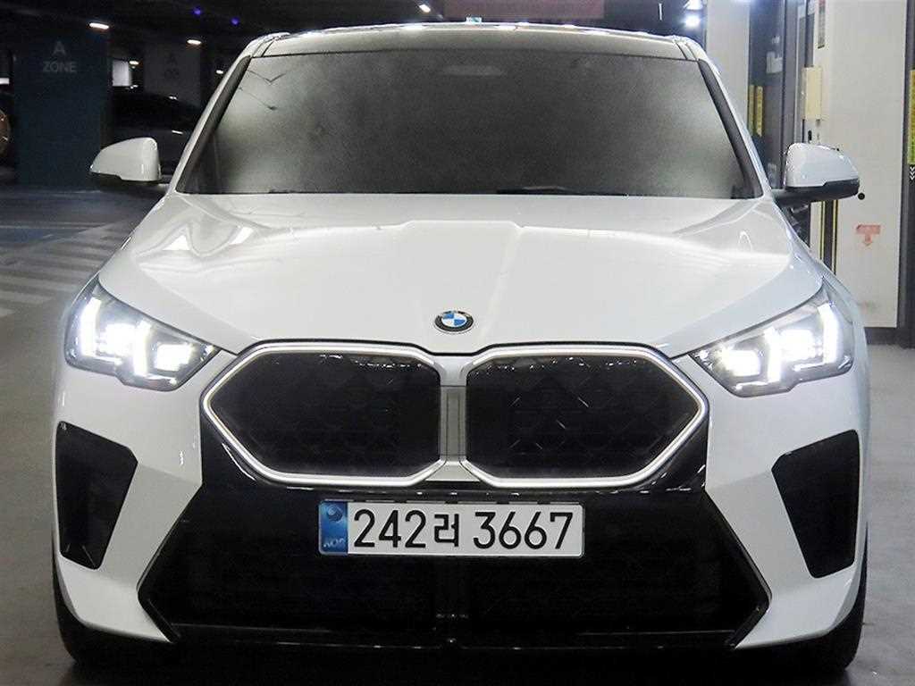 BMW X2 - Vista 2