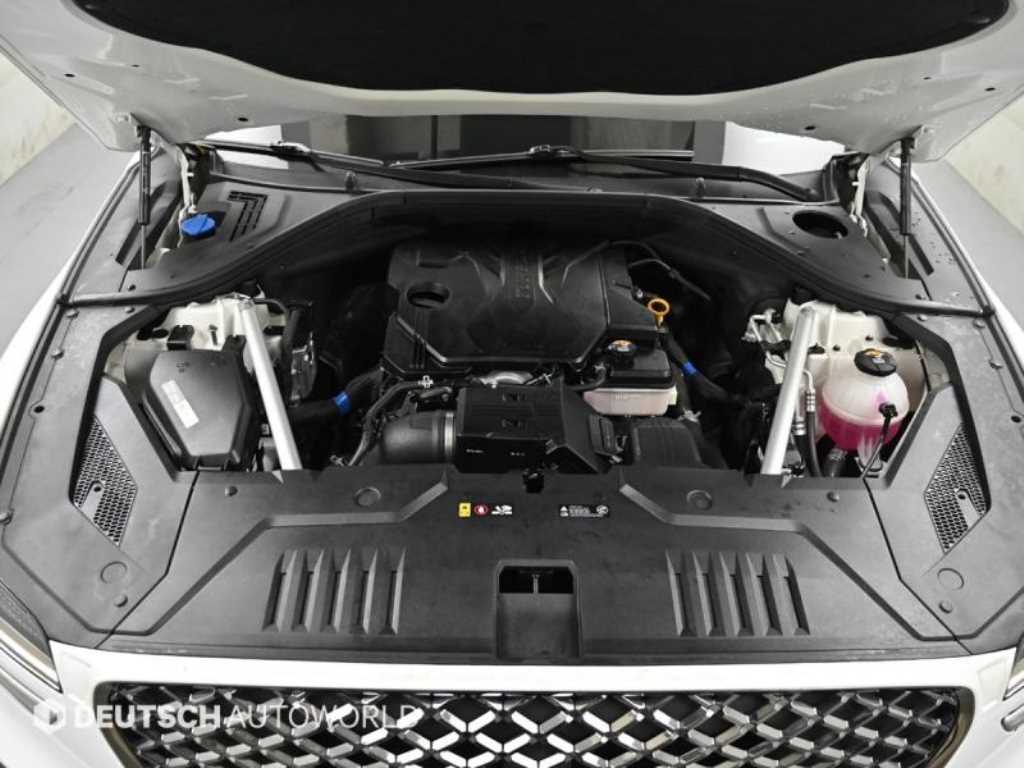 Genesis GV70 - Vista 6