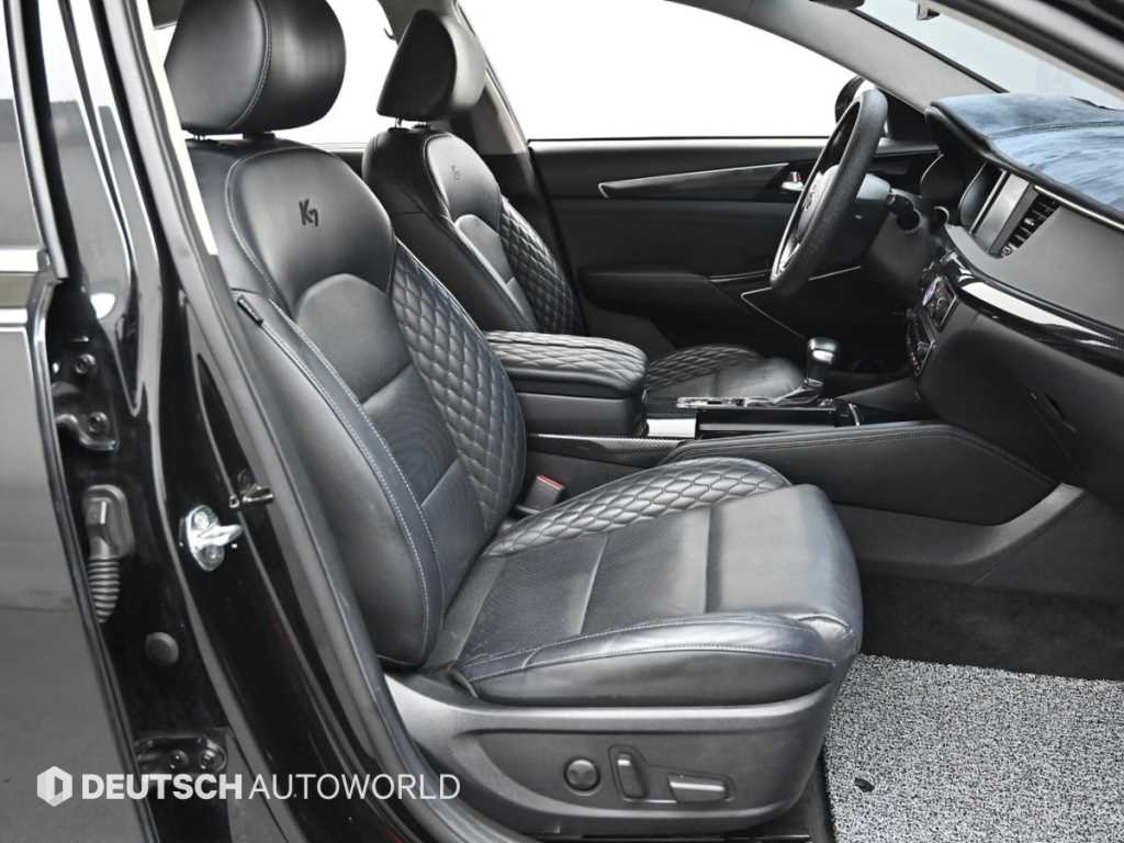 KIA K7 - Vista 10