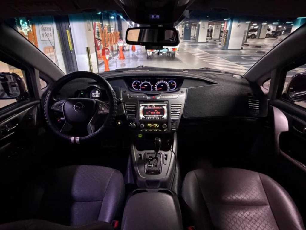 Ssangyong Korando - Vista 6