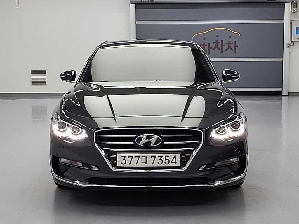 HYUNDAI Grandeur - Vista 2