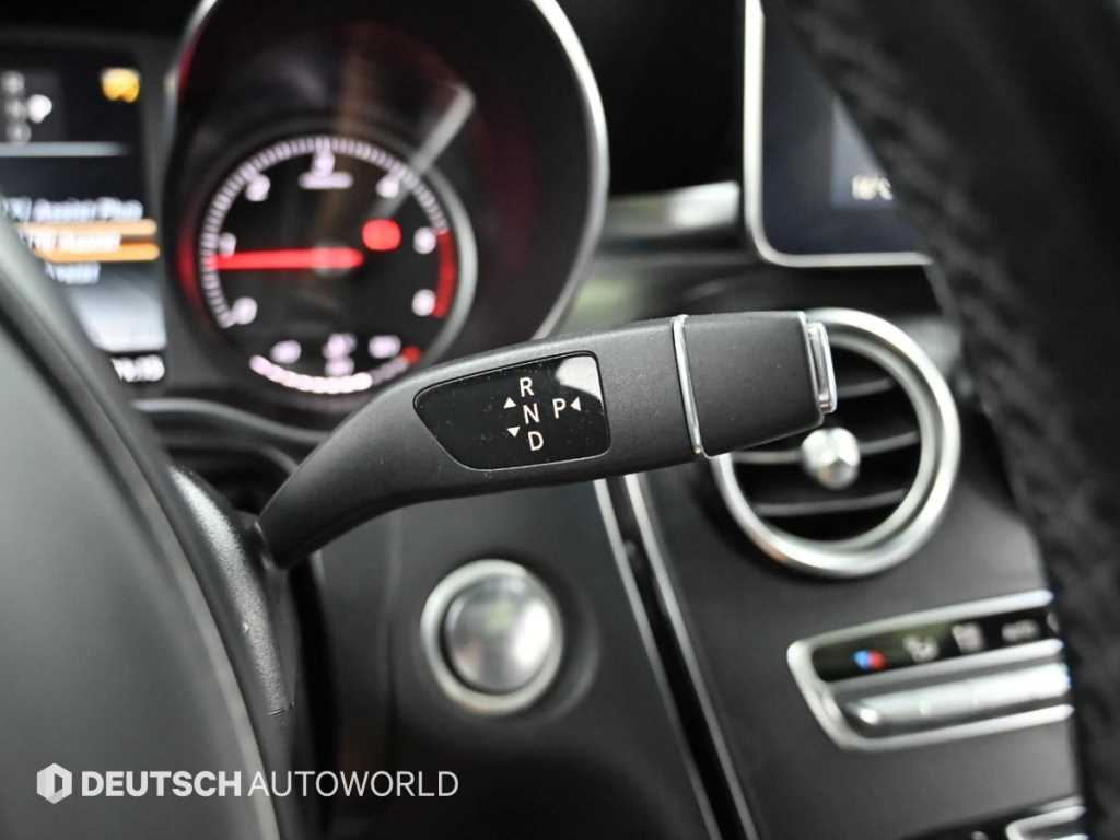 Mercedes Benz GLC Class - Vista 9
