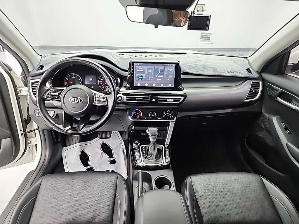 KIA Seltos - Vista 7