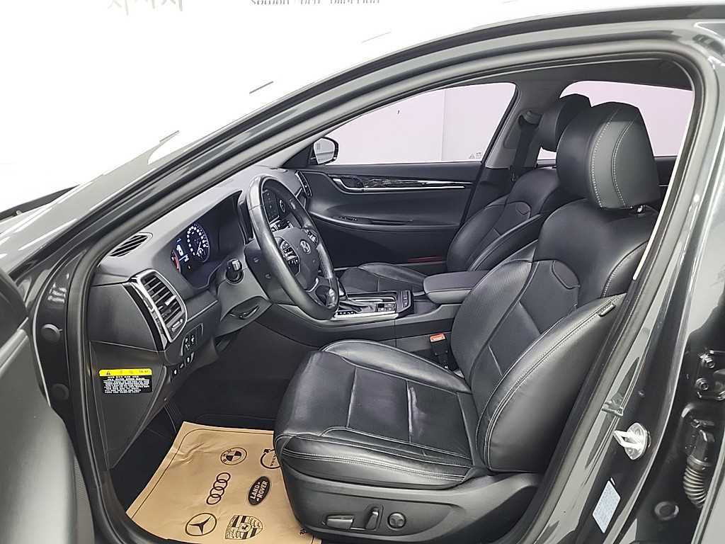 HYUNDAI Grandeur - Vista 11