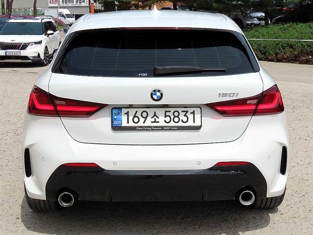 BMW 1 series - Vista 4