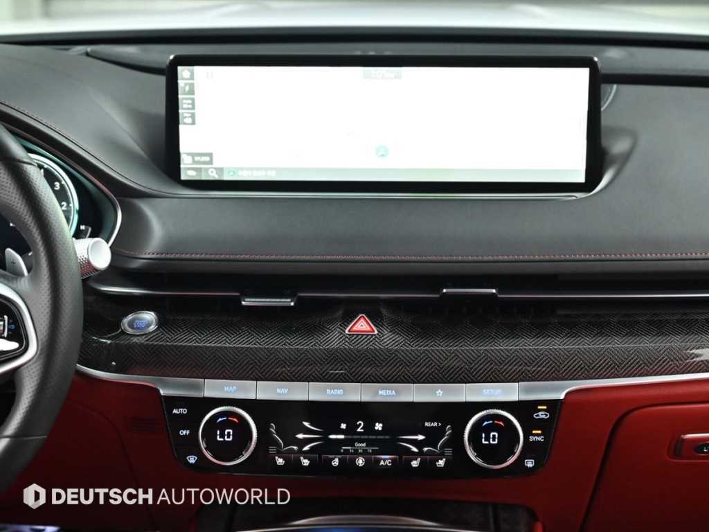 Genesis G80 - Vista 9