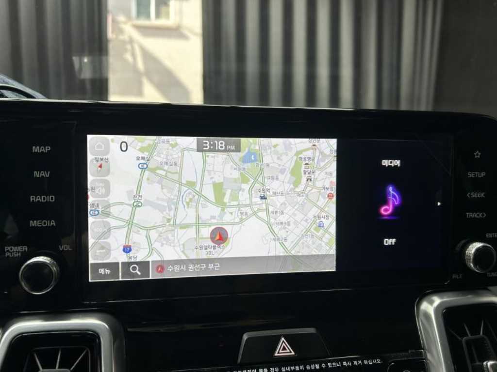 KIA Sorento 2023 Blanco - Importación desde Corea - HF Imports Iquique - Foto 16