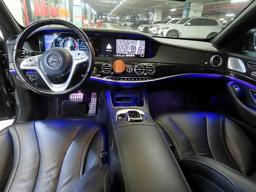 Mercedes Benz S Class - Vista 10