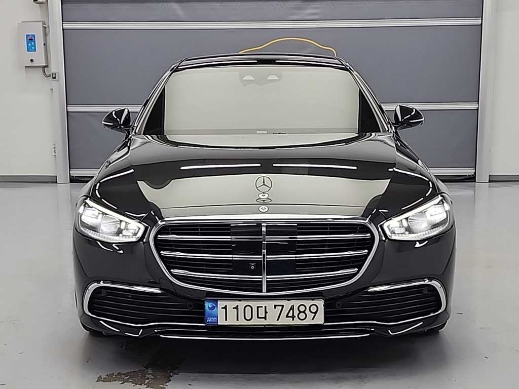 Mercedes Benz S Class - Vista 3