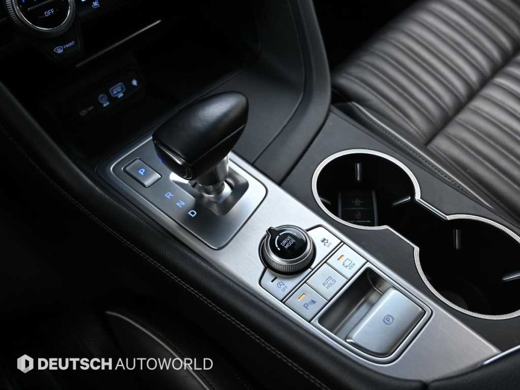 Genesis G70 - Vista 9