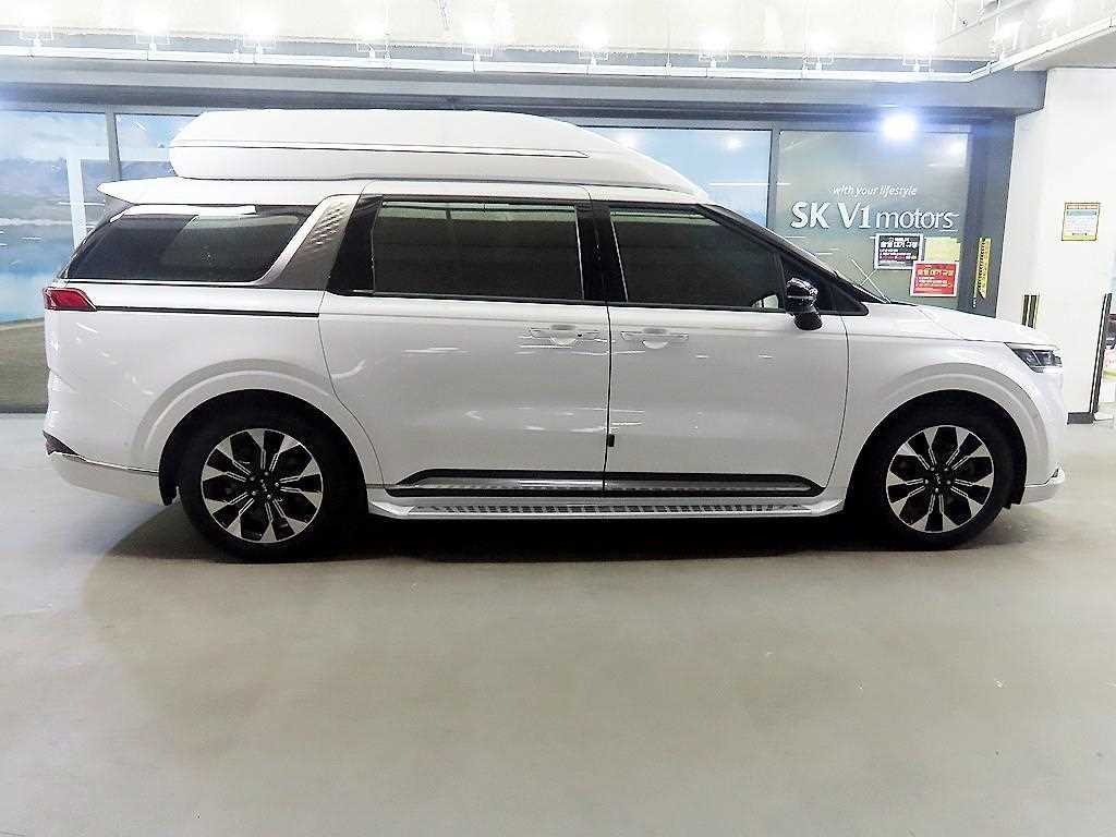 KIA Carnival - Vista 3